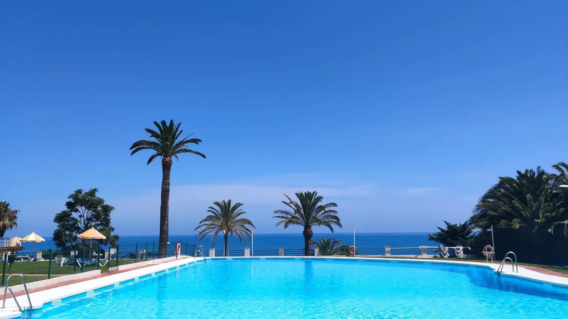 Apartamento La Roca Rental, 1 Dormitorio Clasico Con Vistas Al Mar Torremolinos 0*,  Spain